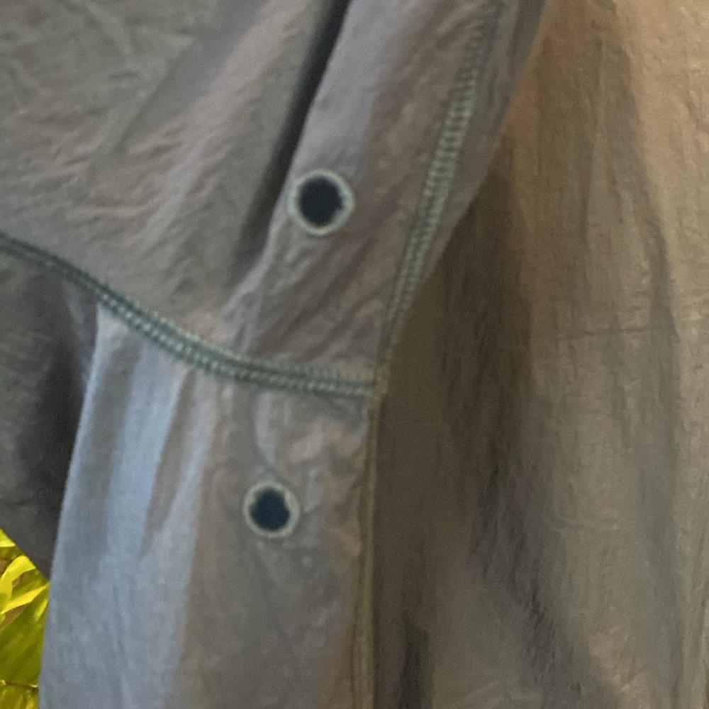 Lululemon Athletica Packable Jacket - image 7